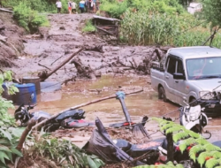 Landslide Damages Residential Area in Phungling