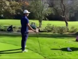 A drunk golfer is arrested after attacking another player with his club: he hit him in the head