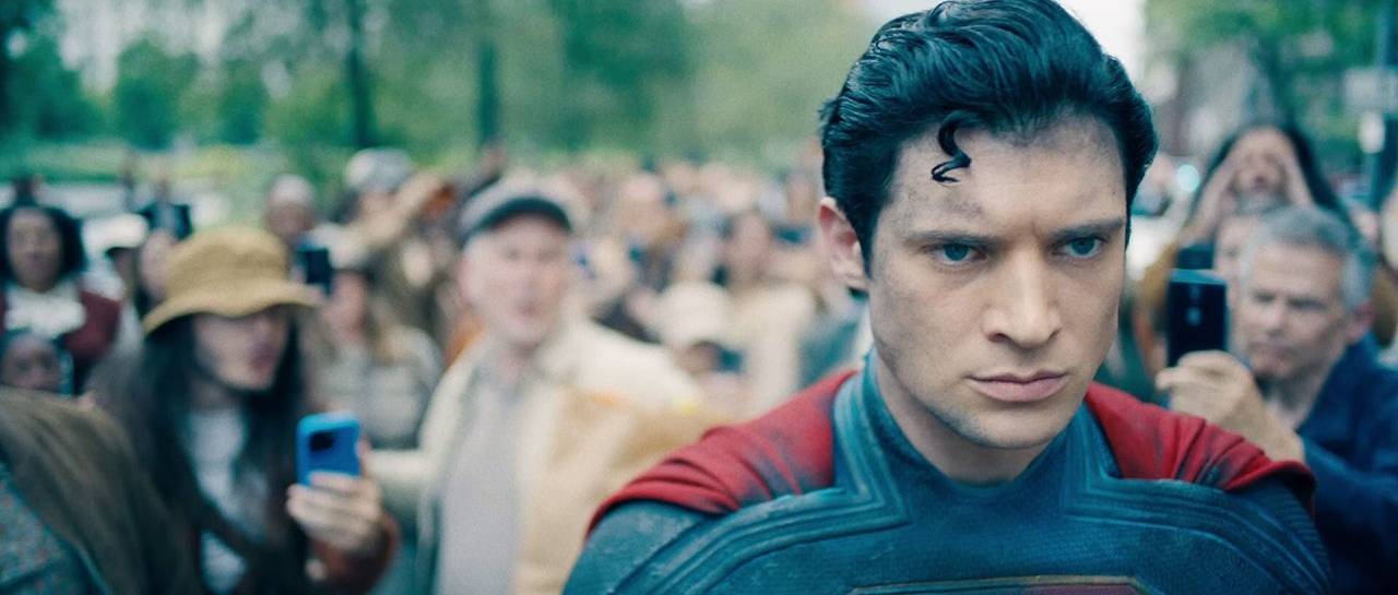 Superman trailer is a success for Warner and DC